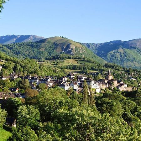 Les Rochers Saint-Savin  Kültér fotó