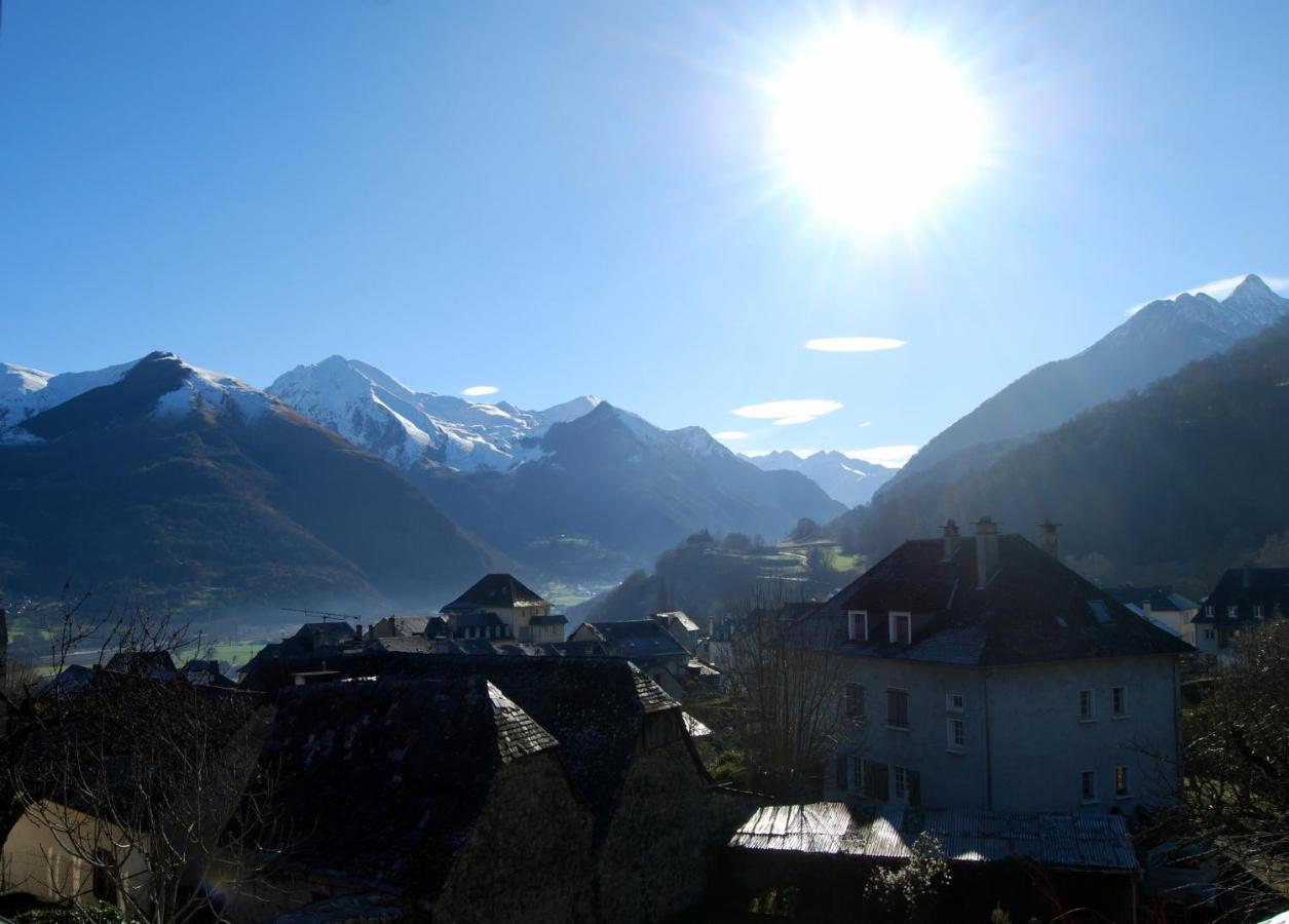 Les Rochers Saint-Savin  Kültér fotó
