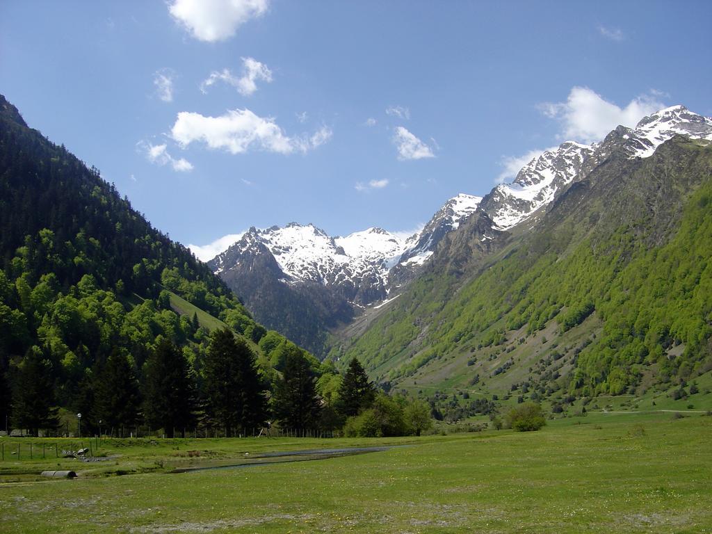 Les Rochers Saint-Savin  Kültér fotó